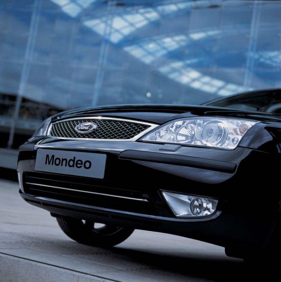  Ford Mondeo 2003 года  (фото 34 из 52)